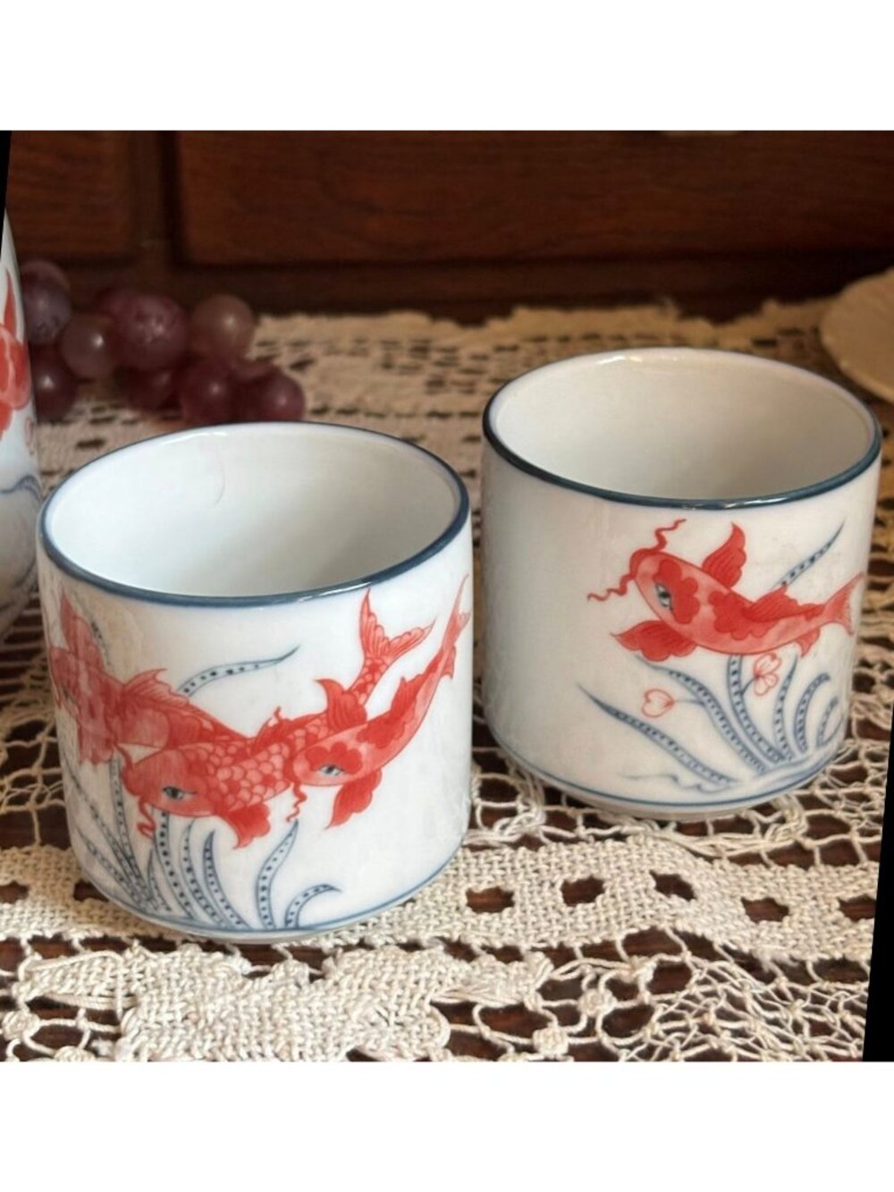 Vintage Koi Fish Teapot Set Teapot and 2 Cups with Bamboo Handle Asian Decor Wor - Picture 7 of 8